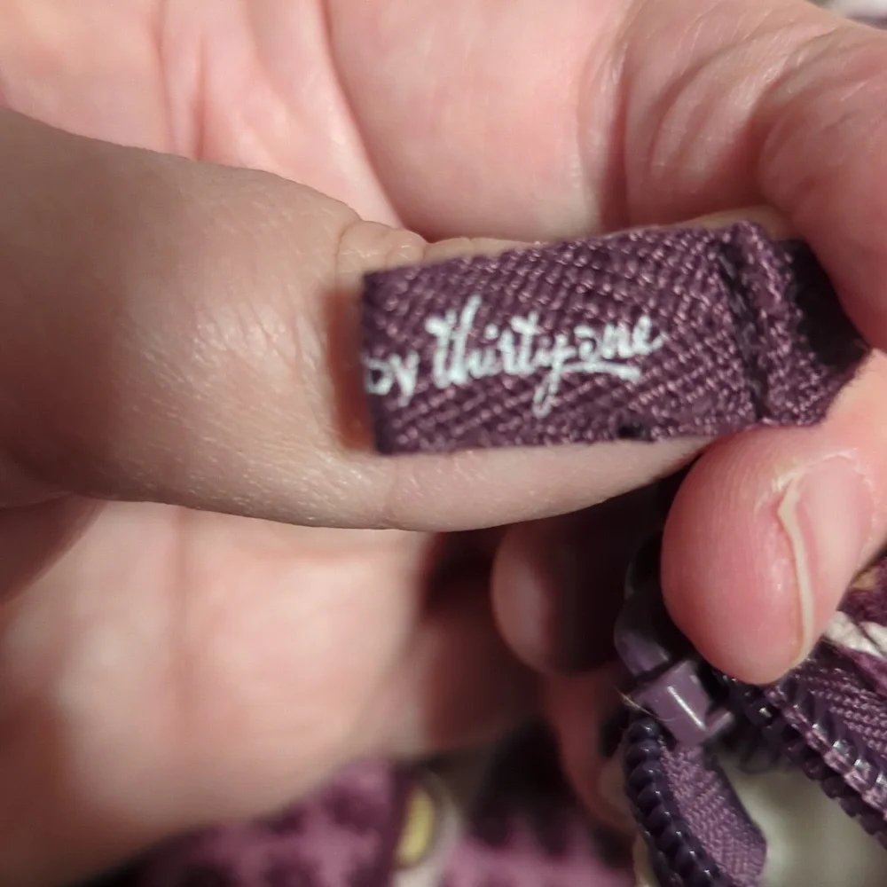 Retro Metro plum purple thirty-one weekender bag - Picture 8 of 11